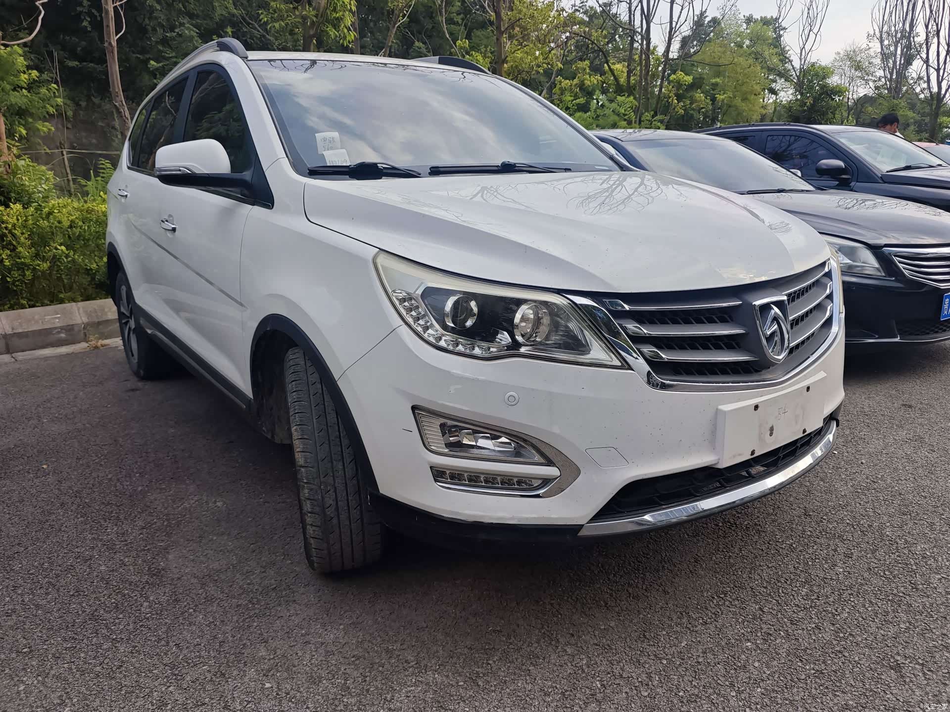 Wuling 560, 2016 3