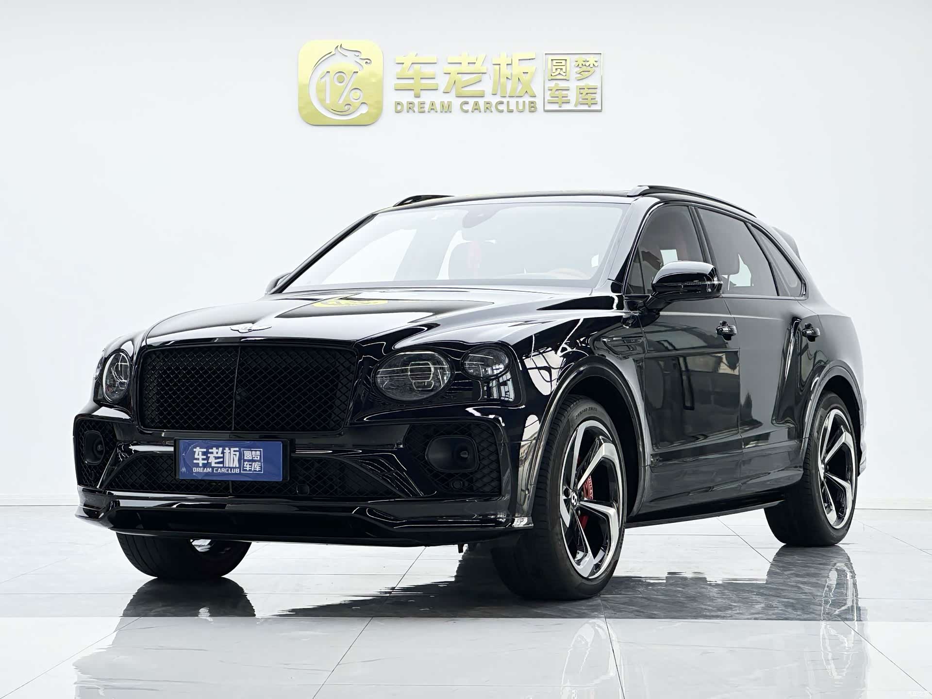 Bentley Bentayga, 2022 1