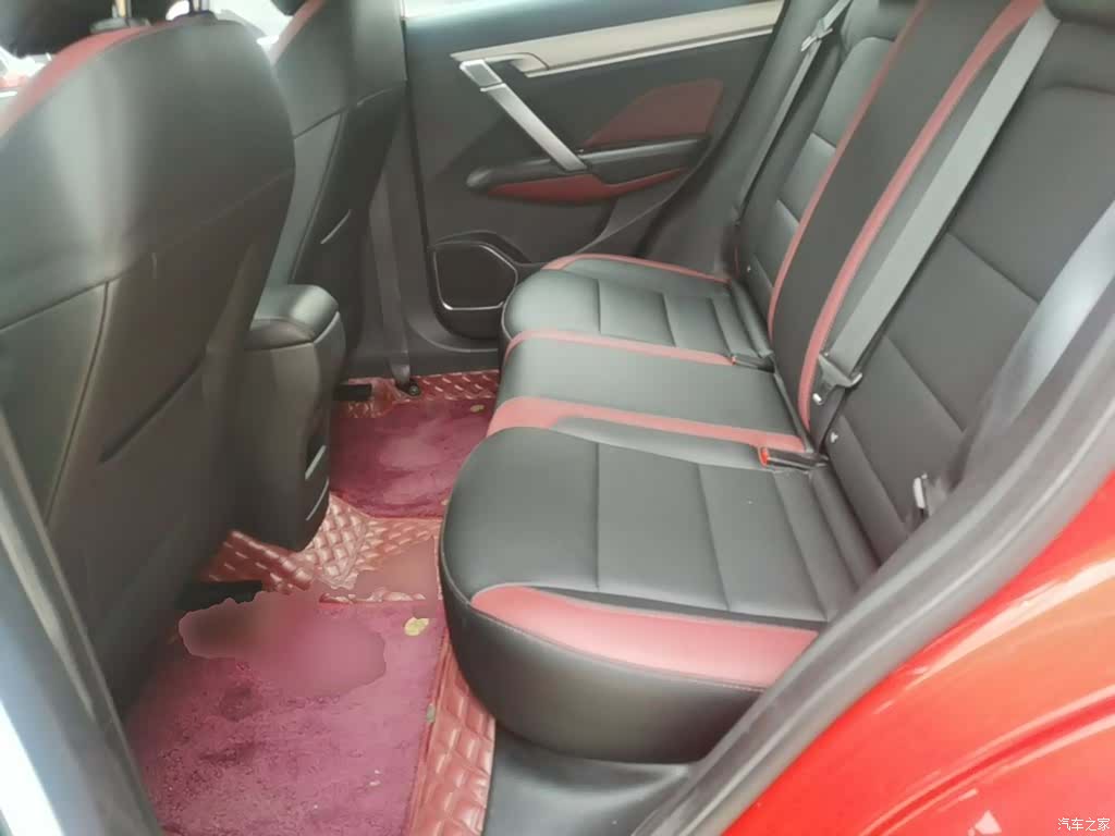 Geely Coolray, 2021 17