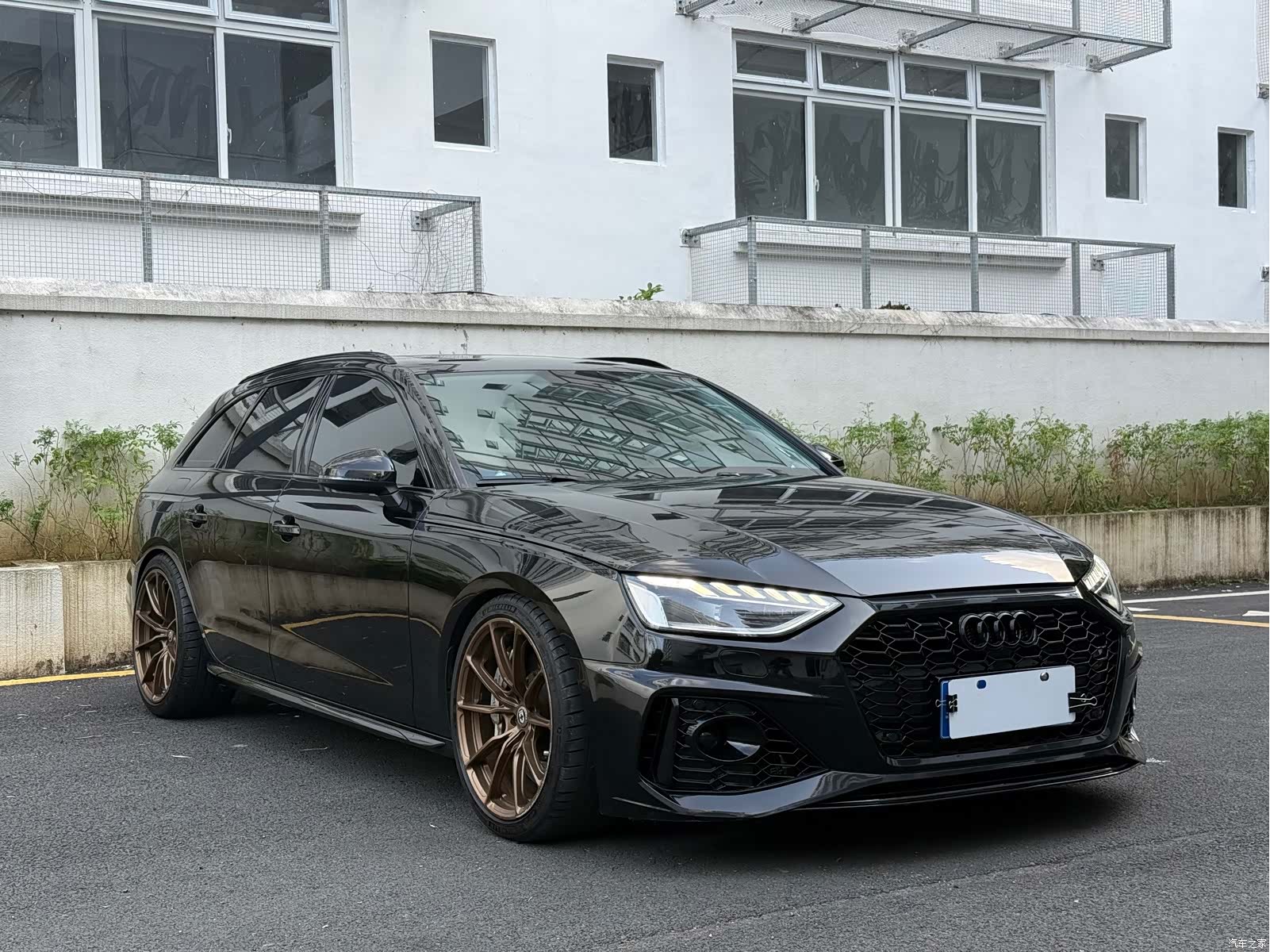Audi A4, 2021 3