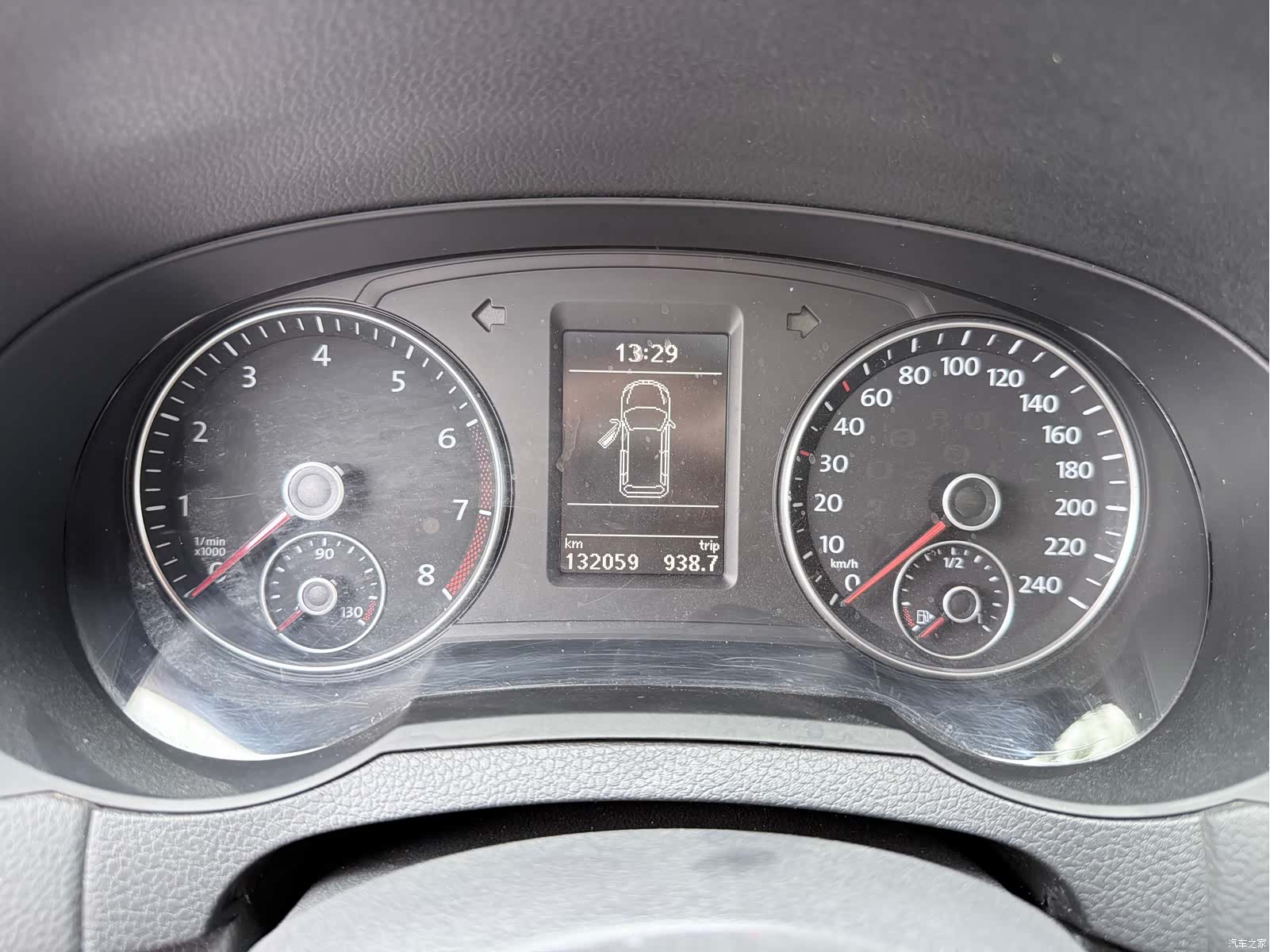 Volkswagen Xia, 2016 9