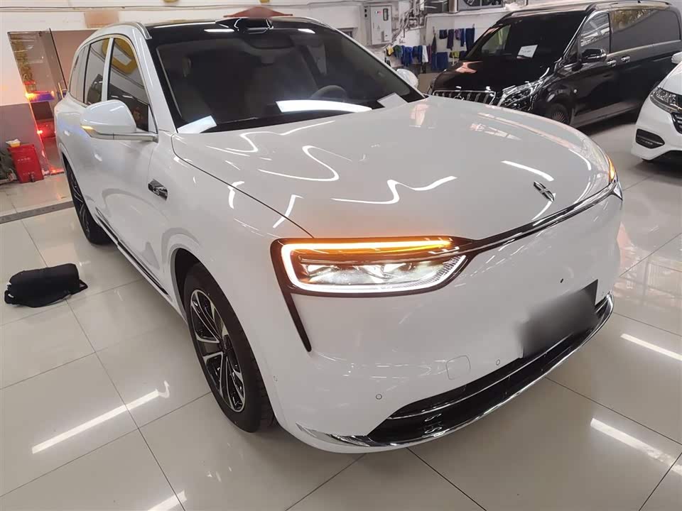 AITO Ask the world M7