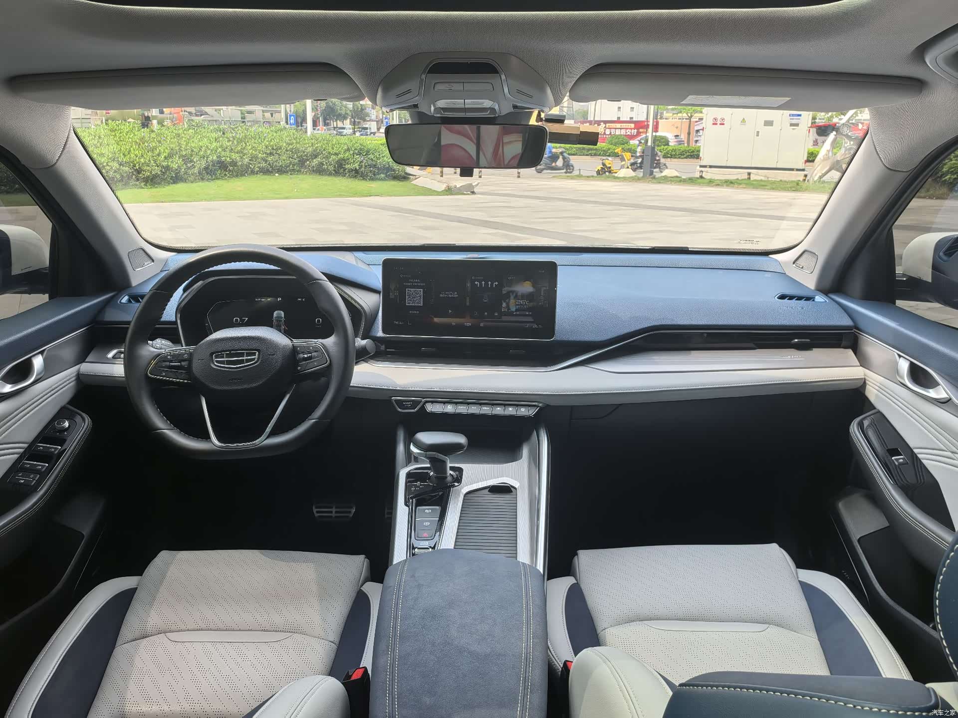 Geely Preface, 2022 8