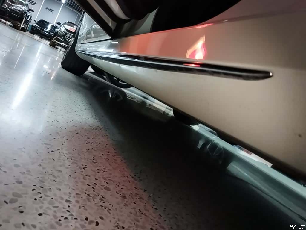 Mercedes-Benz E-Class, 2018 22