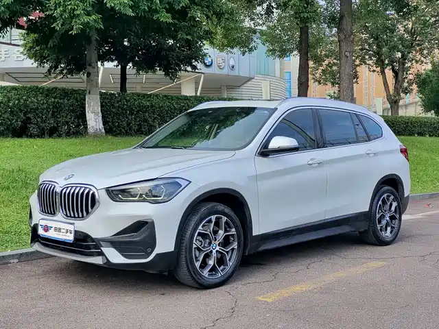BMW X1 2020 — купить из Китая под заказ