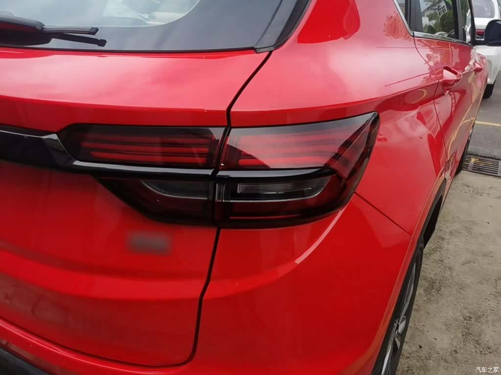 Geely Coolray, 2021 8
