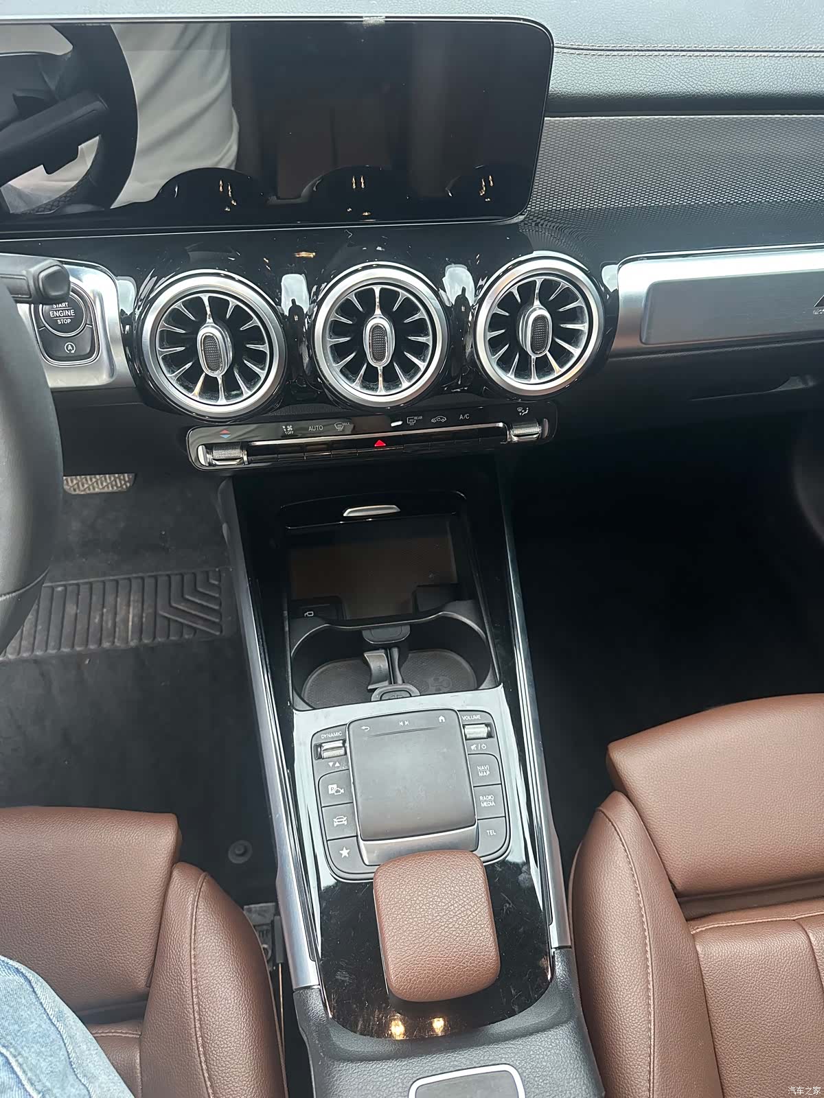 Mercedes-Benz GLB, 2021 14