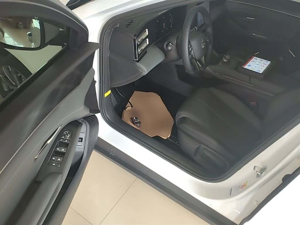 BYD Qin, 2024 16
