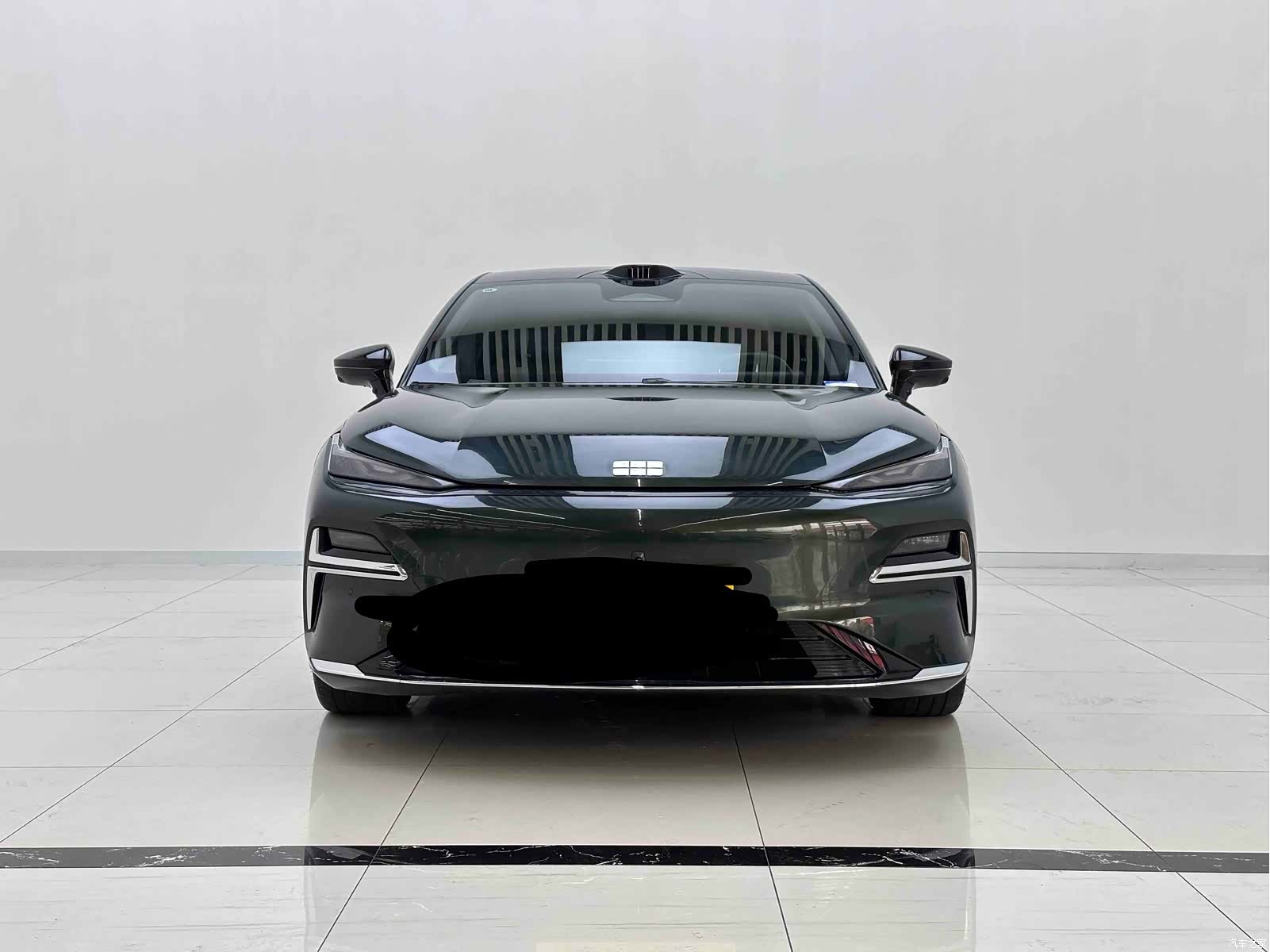 Geely 8, 2025 2