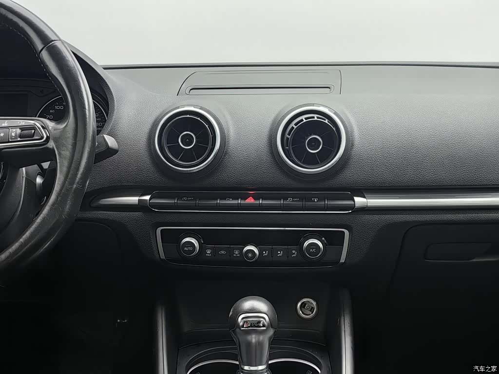 Audi A3, 2016 12
