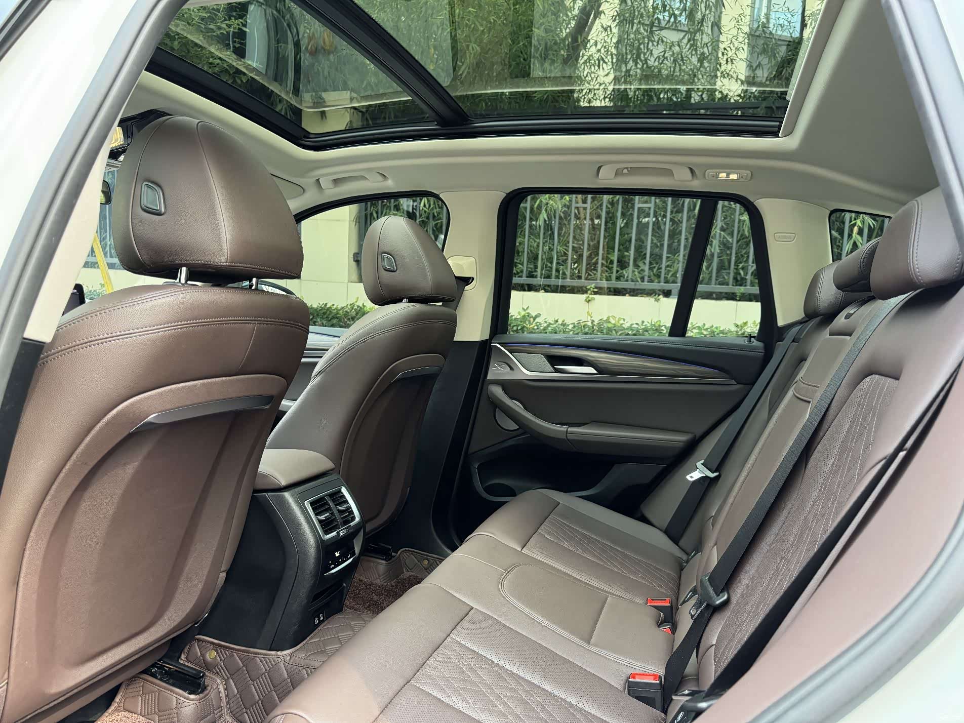 BMW X3, 2023 все фото