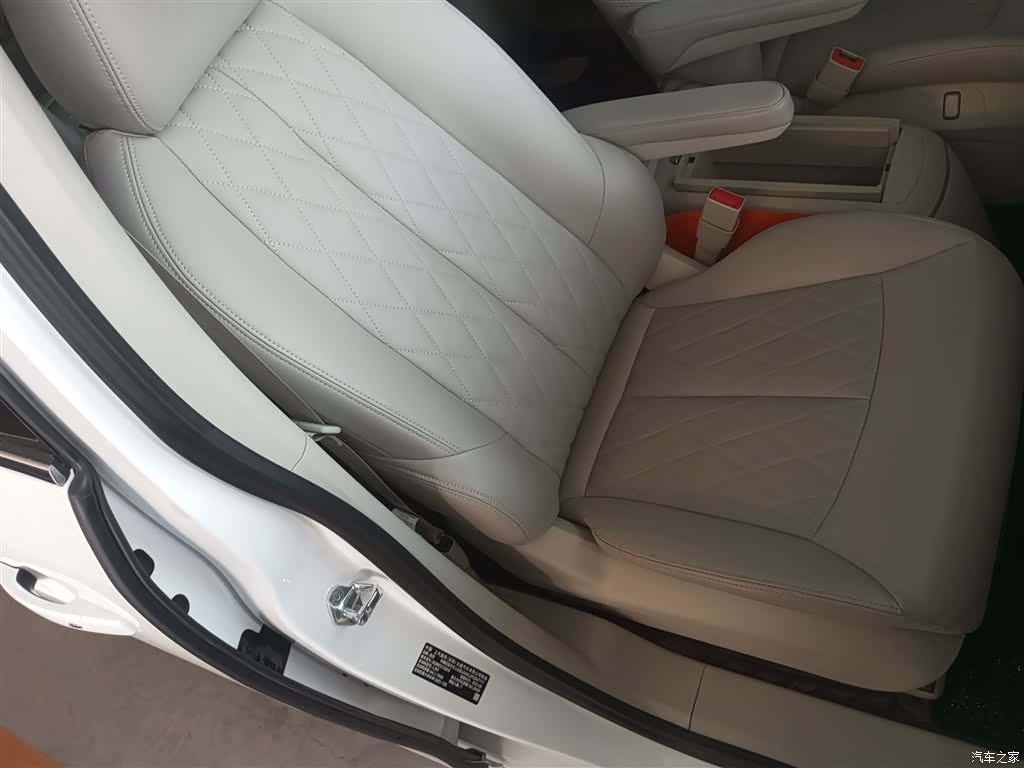 Buick GL8, 2023 20
