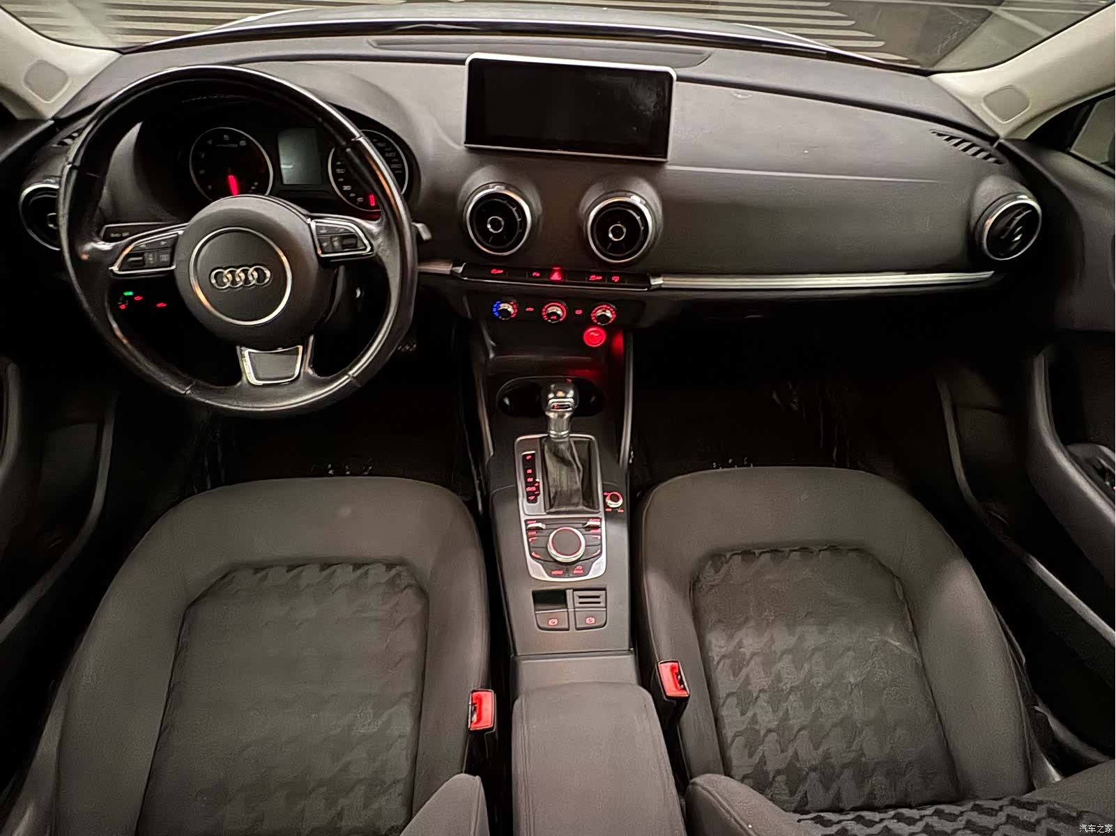 Audi A3, 2016 13