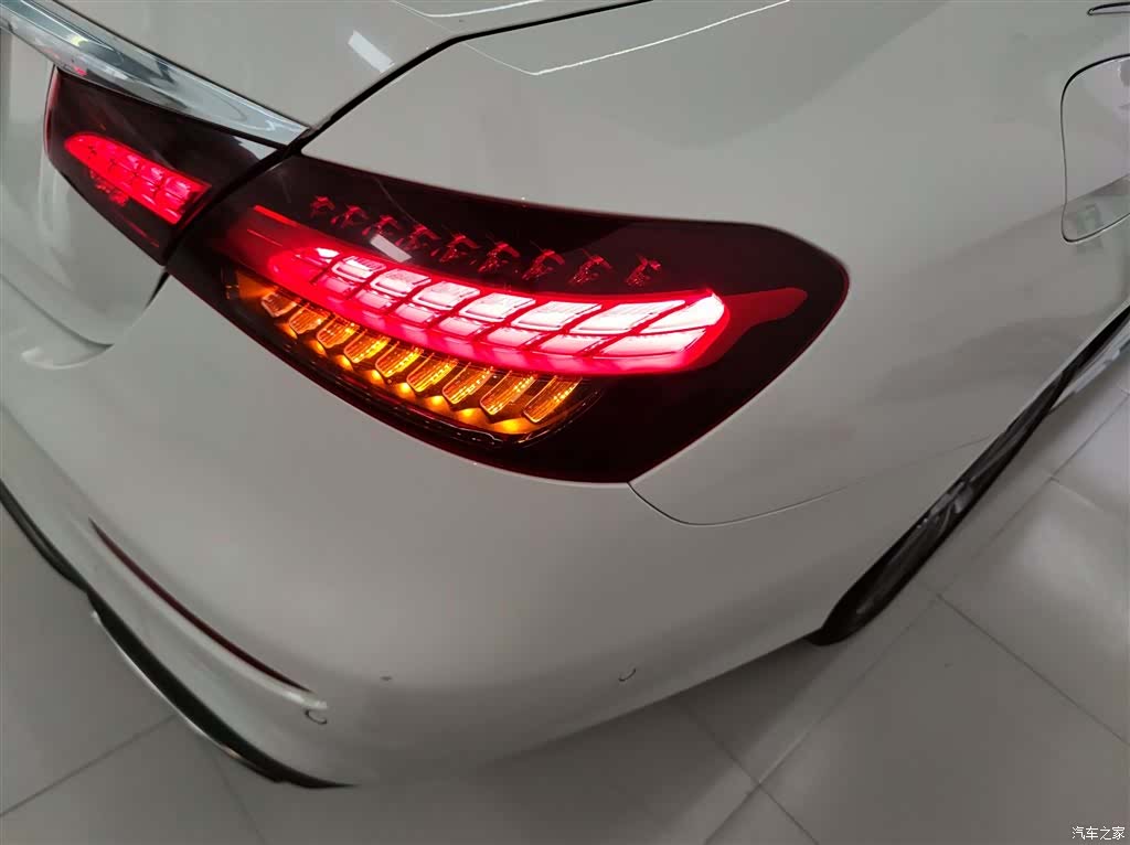 Mercedes-Benz E-Class, 2023 24