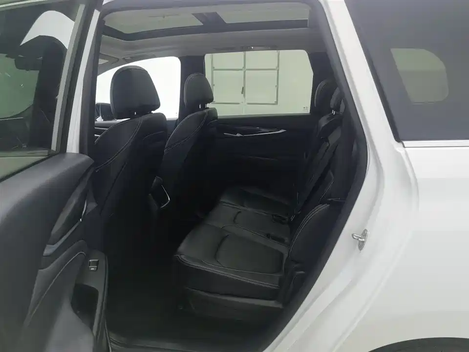 MAXUS Chase G50