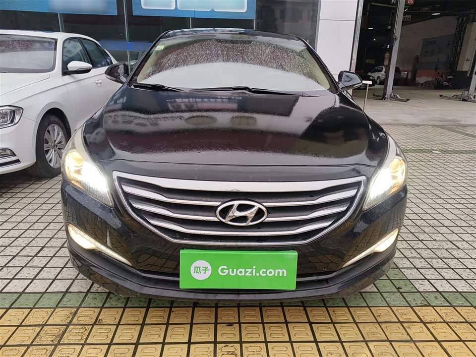 Hyundai Name picture