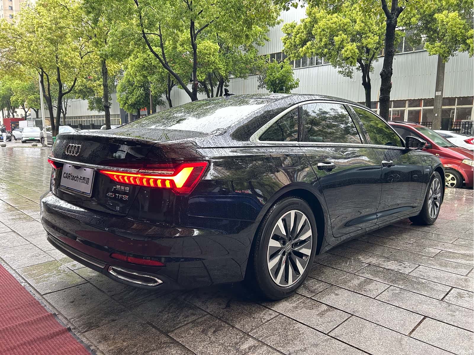 Audi A6L, 2020 9