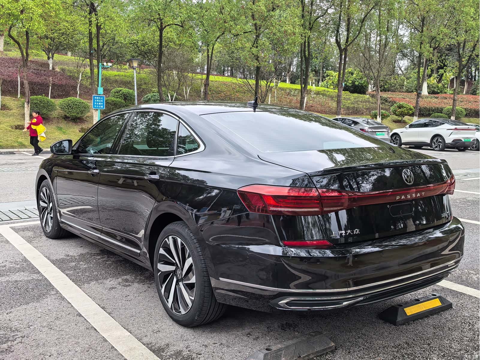 Volkswagen Passat, 2022 6