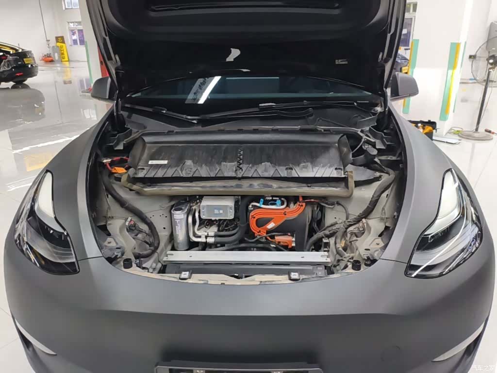 Tesla Model Y, 2022 16