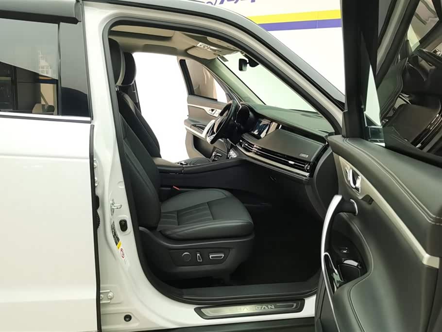 Changan CS95