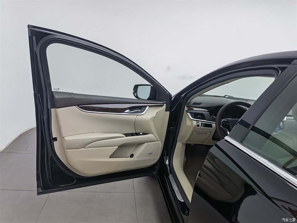 Cadillac XTS, 2017 8