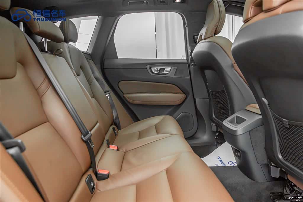 Volvo XC60, 2022 16