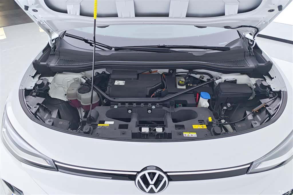 Volkswagen ID.4, 2023 10