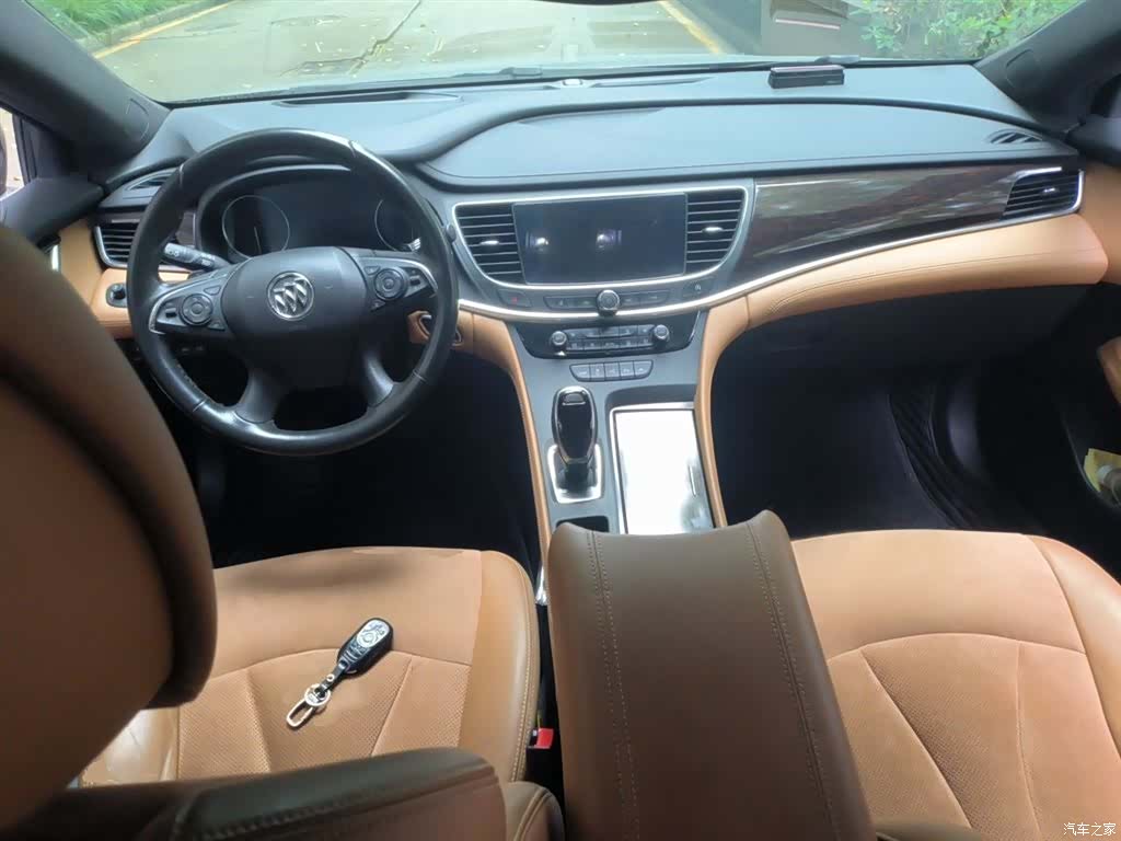 Buick LaCrosse, 2017 13