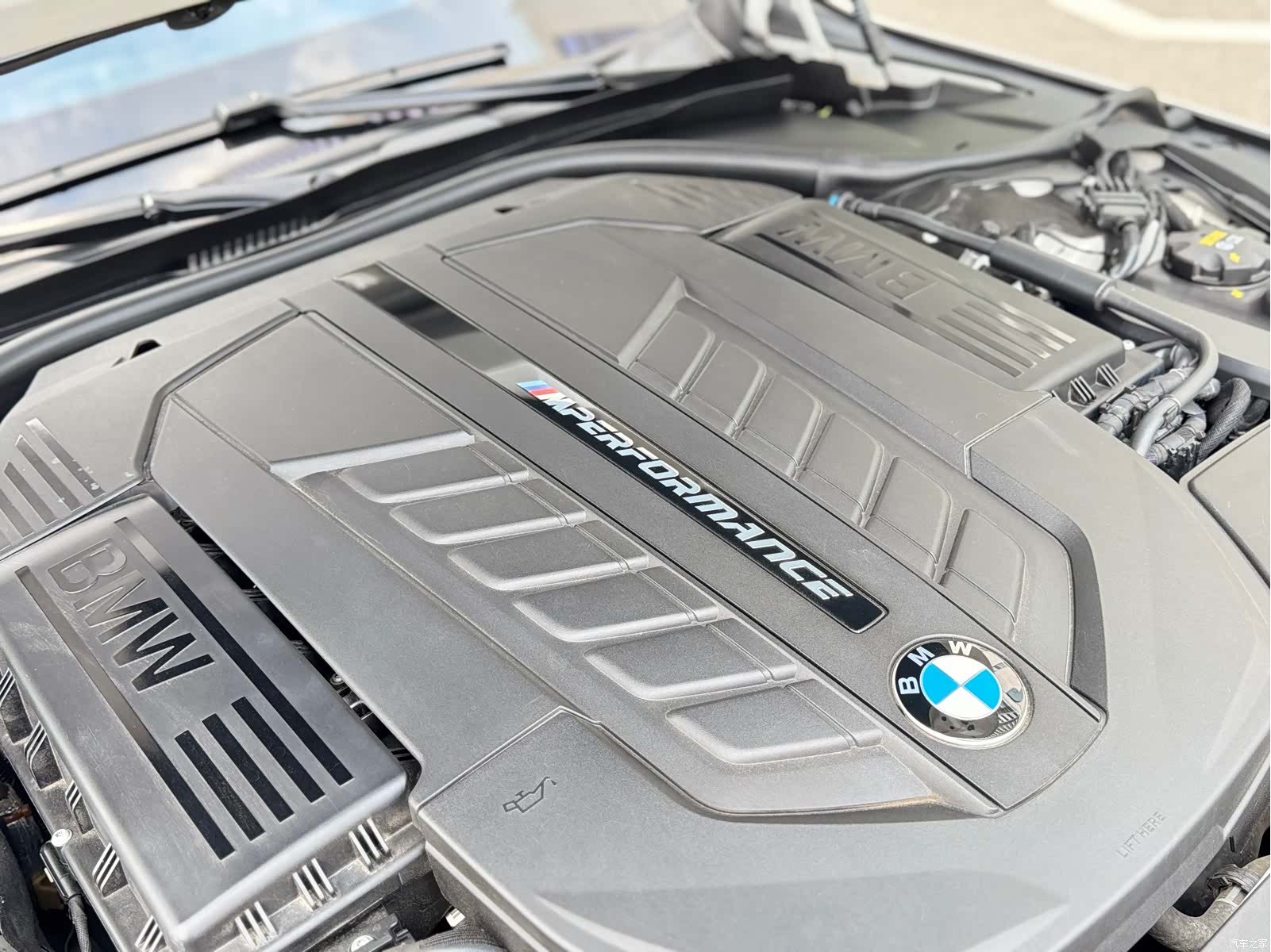 BMW 7 Series, 2022 23