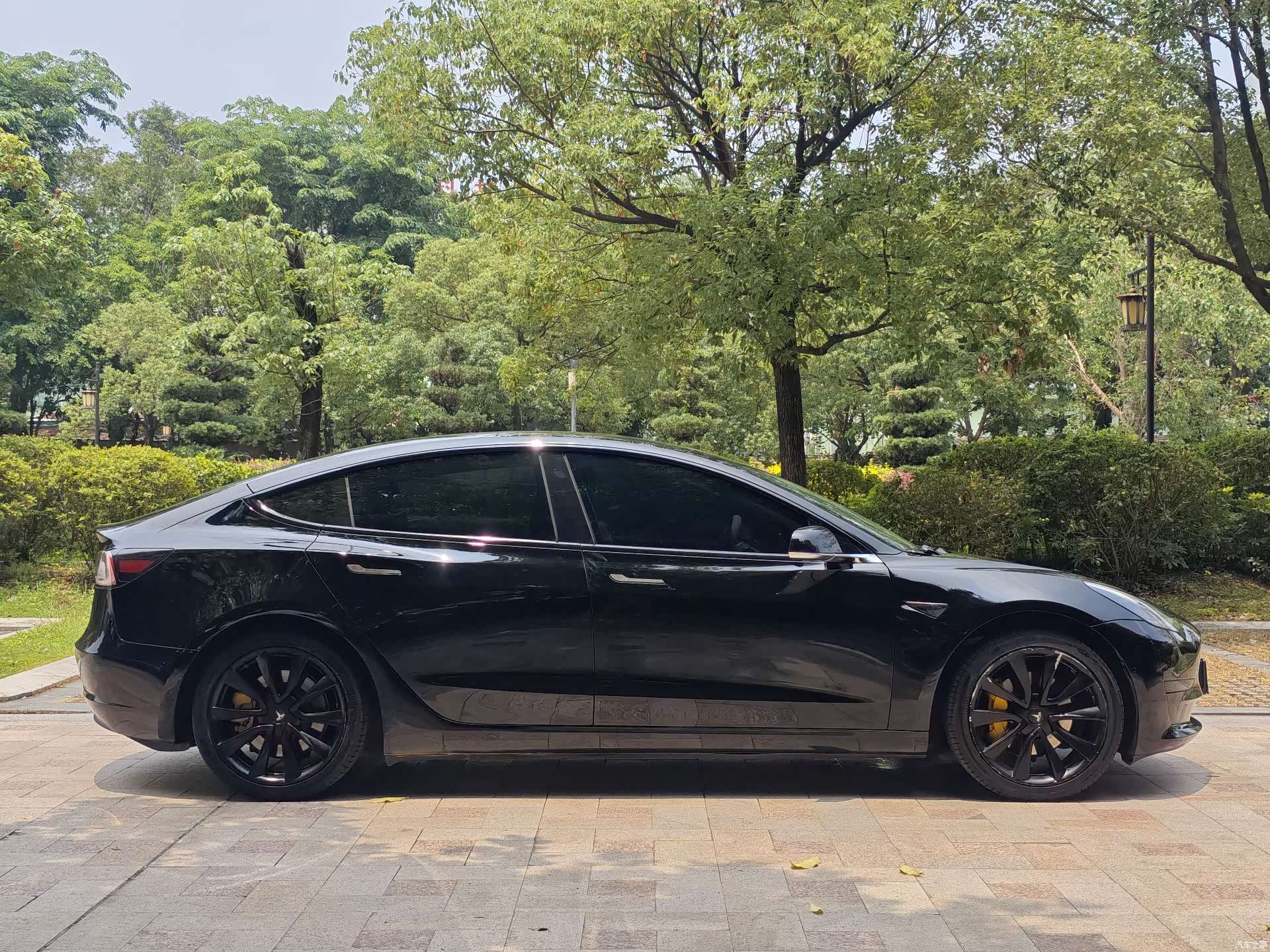 Tesla Model 3, 2020 7