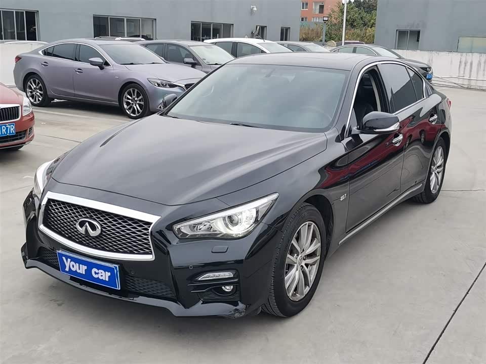 Infiniti Q50L