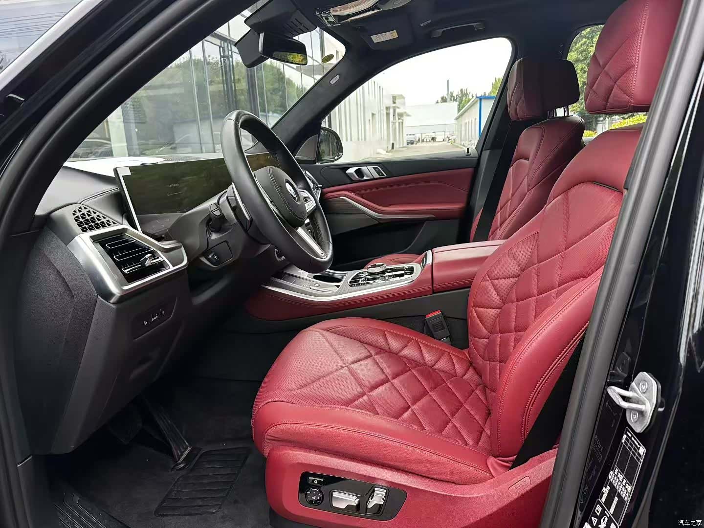 BMW X5, 2025 4