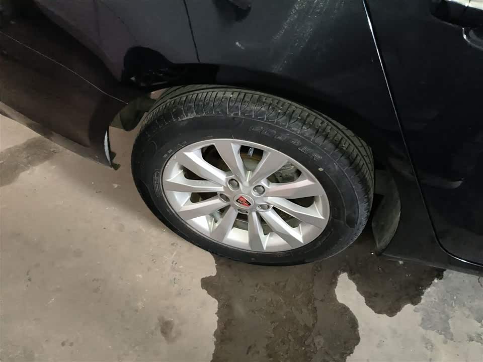 Roewe i6