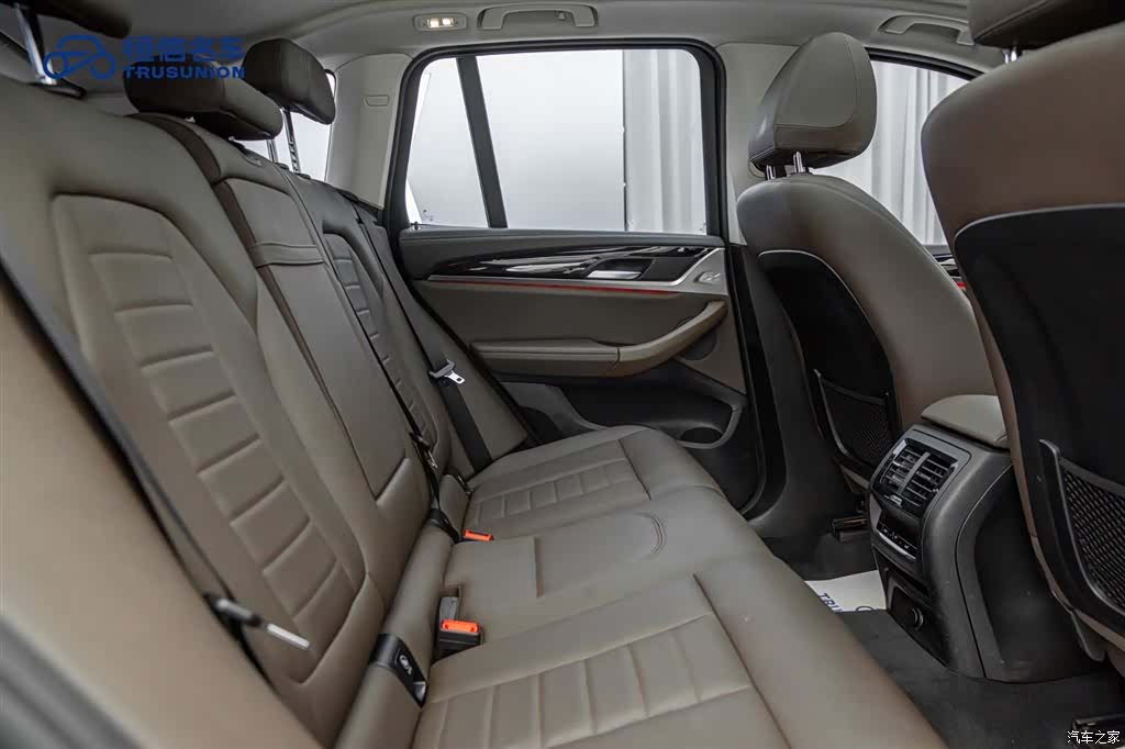 BMW X3, 2019 16