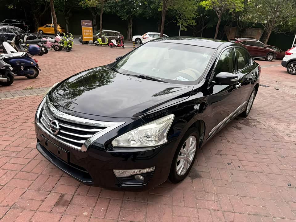 Nissan Teana