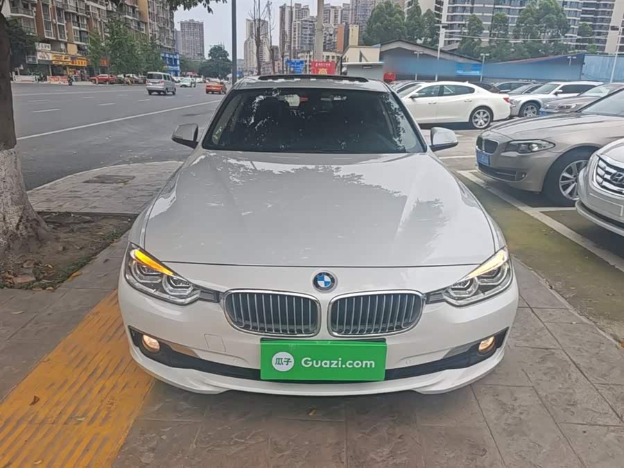 BMW 3 Series 2019, фото 3