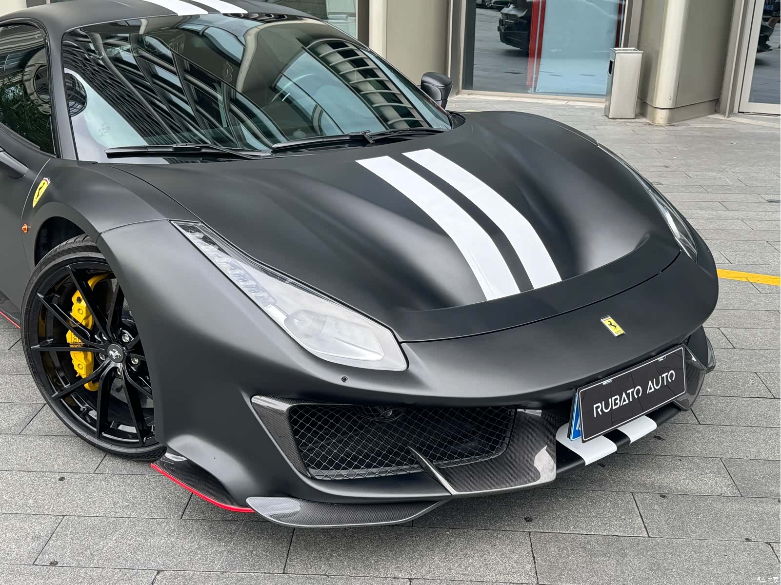Ferrari 488, 2018 12