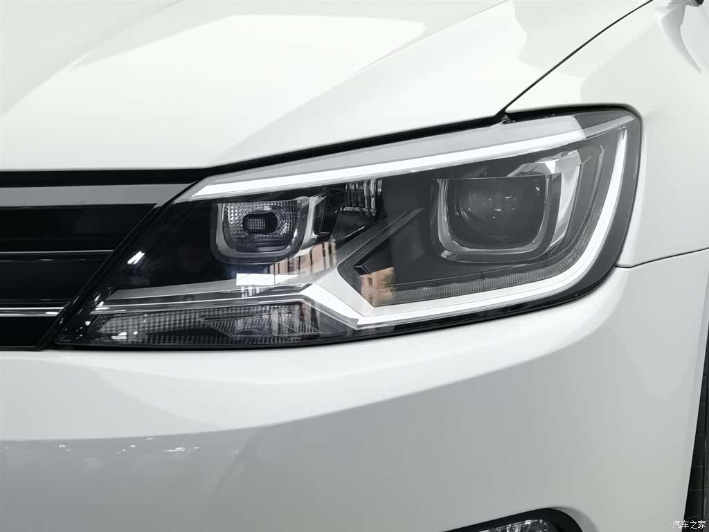 Volkswagen Lamando, 2017 7