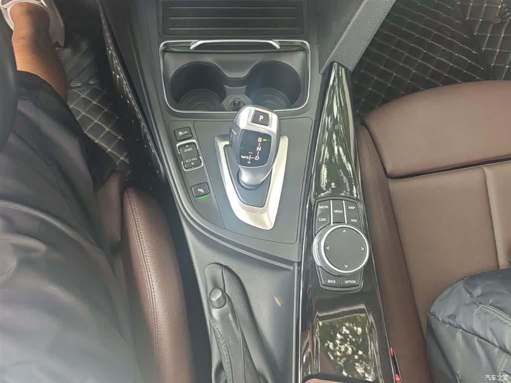 BMW 3 Series, 2019 14