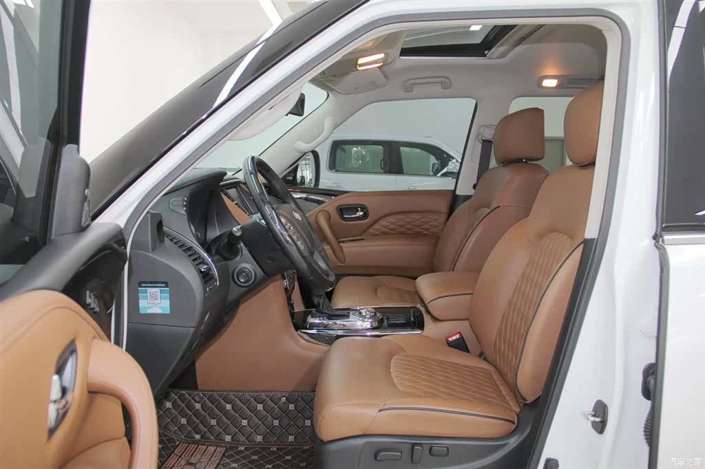 Infiniti QX80, 2020 7
