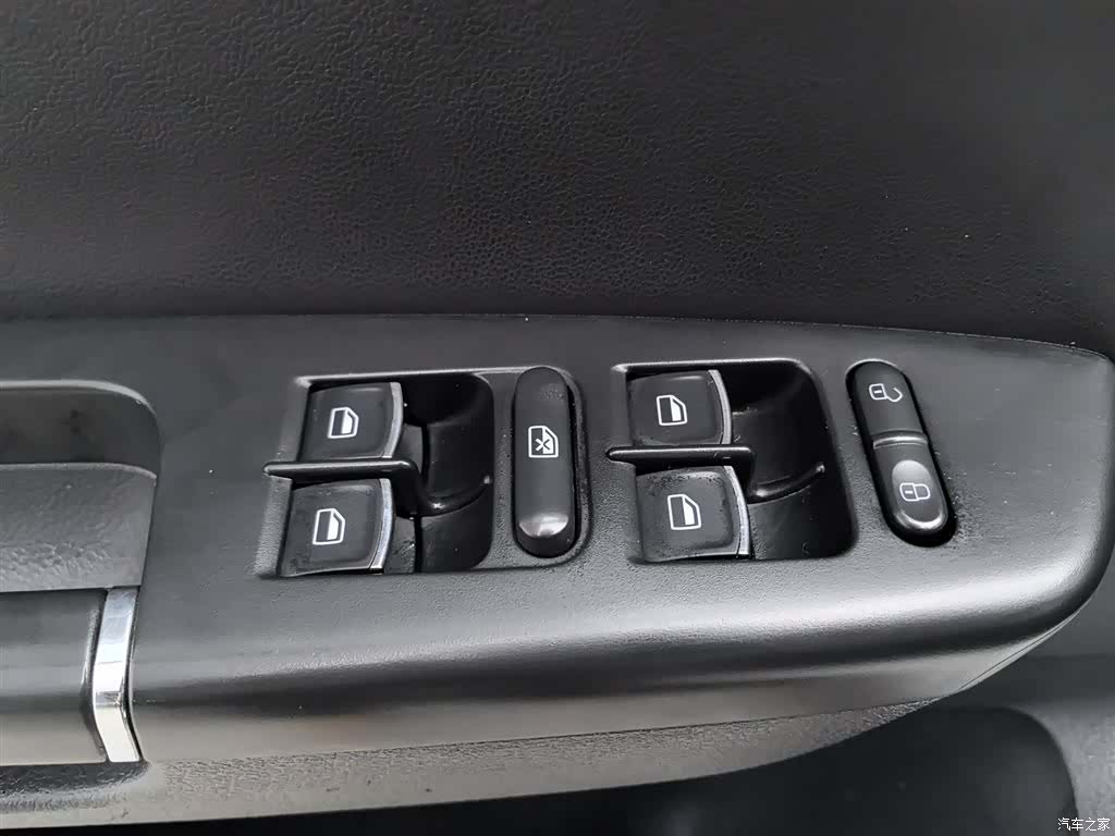 Volkswagen Bora, 2015 9