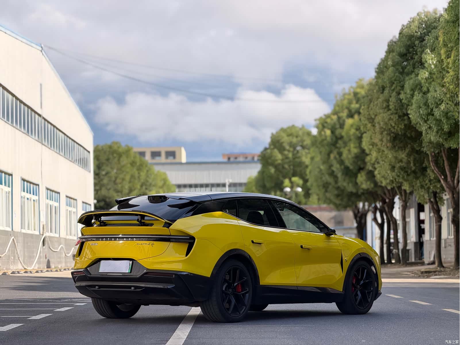 Lotus ELETRE, 2024 22