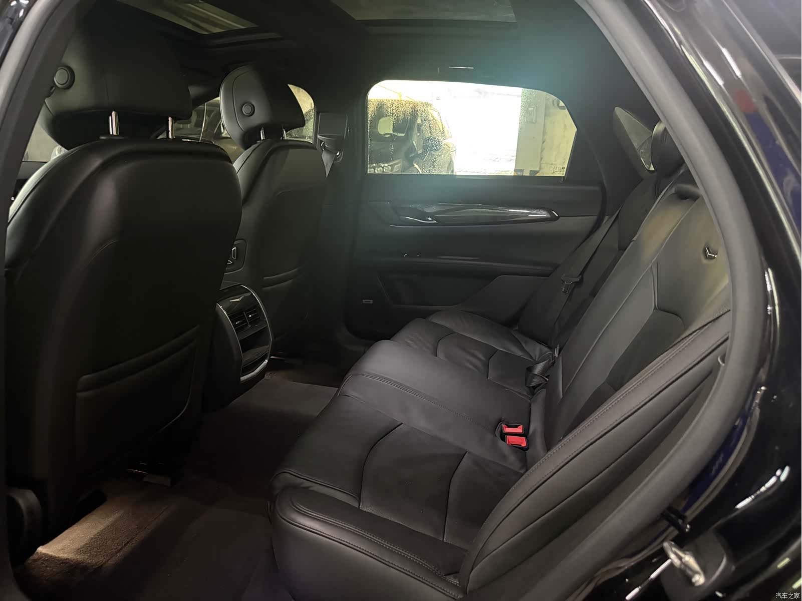 Cadillac CT6, 2018 4