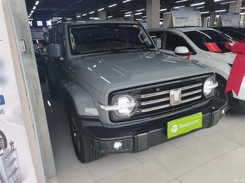 Tank 300, 2022 4