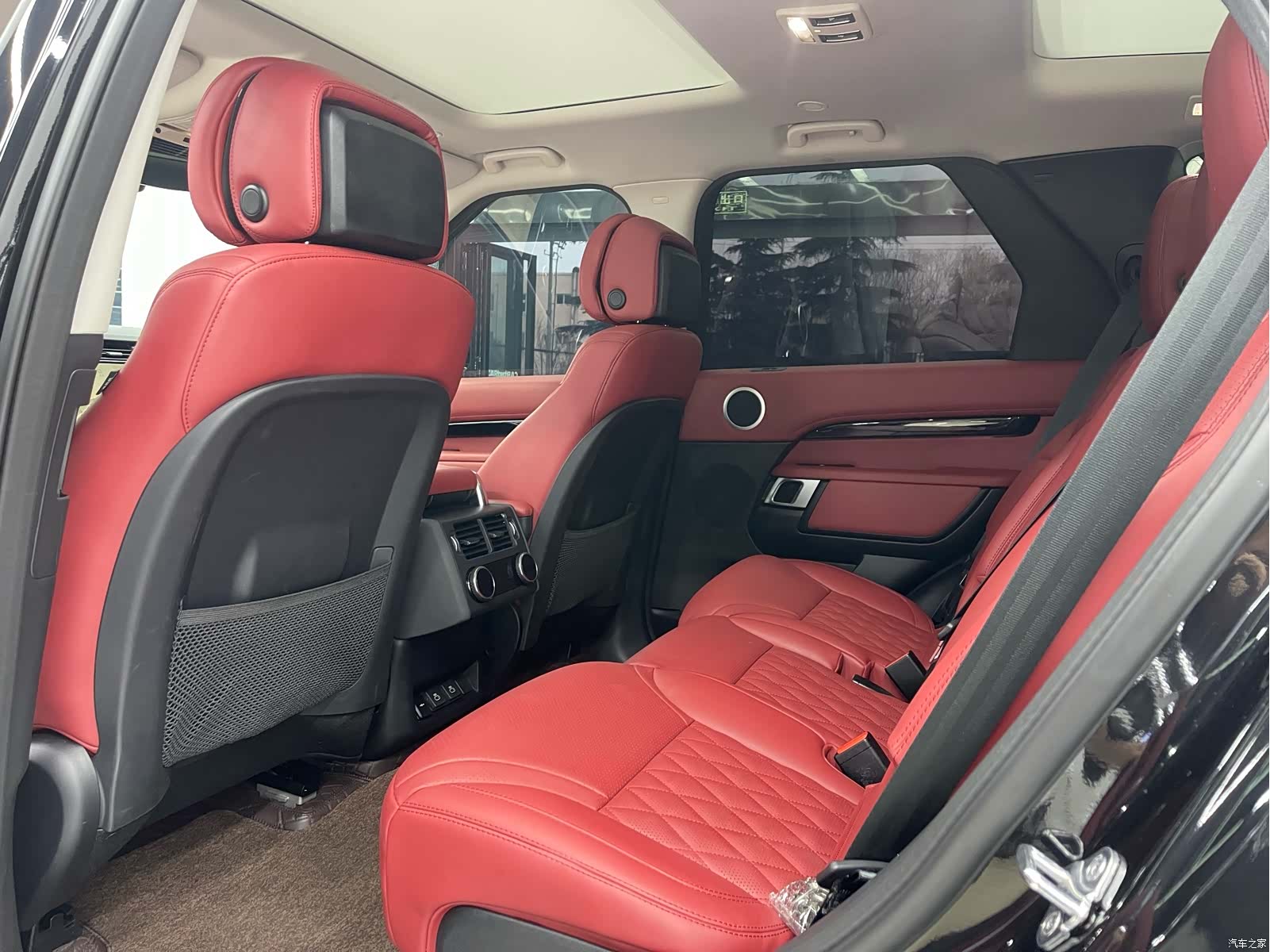 Land Rover Discovery, 2024 16