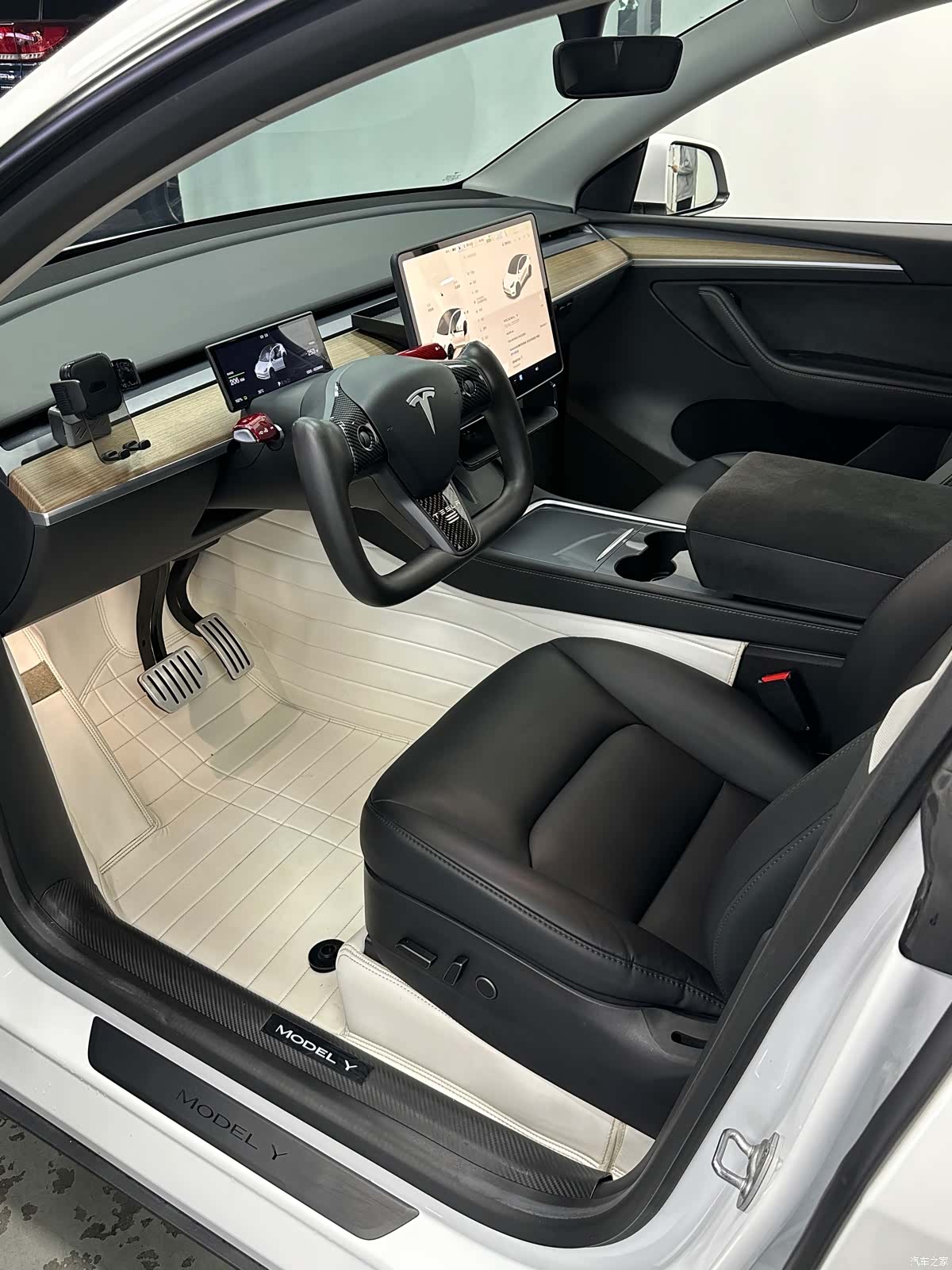 Tesla Model Y, 2022 9