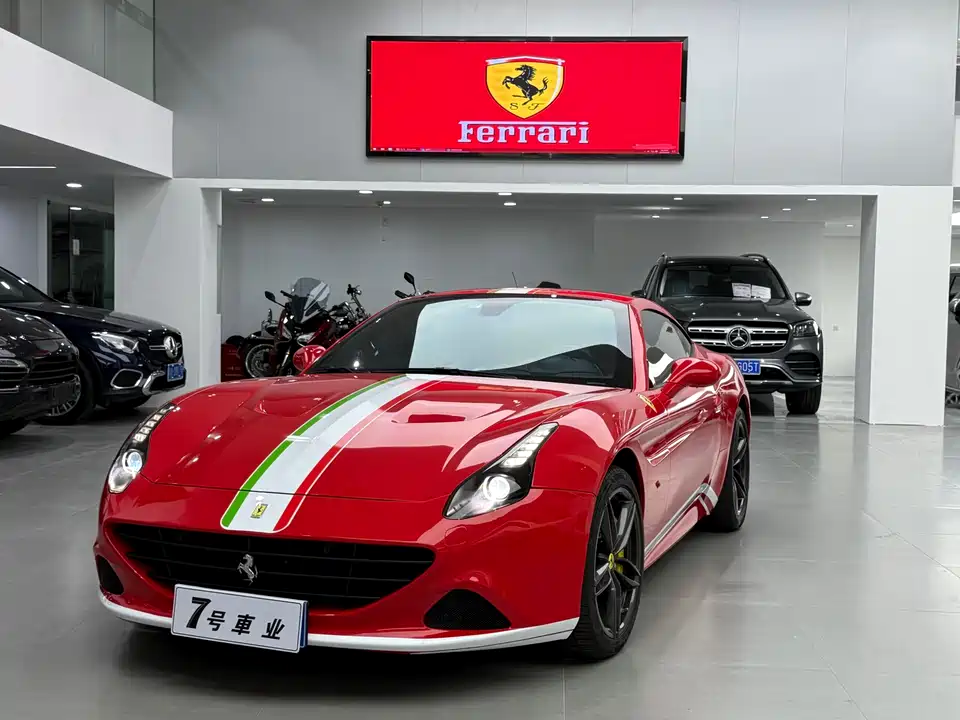Ferrari California T