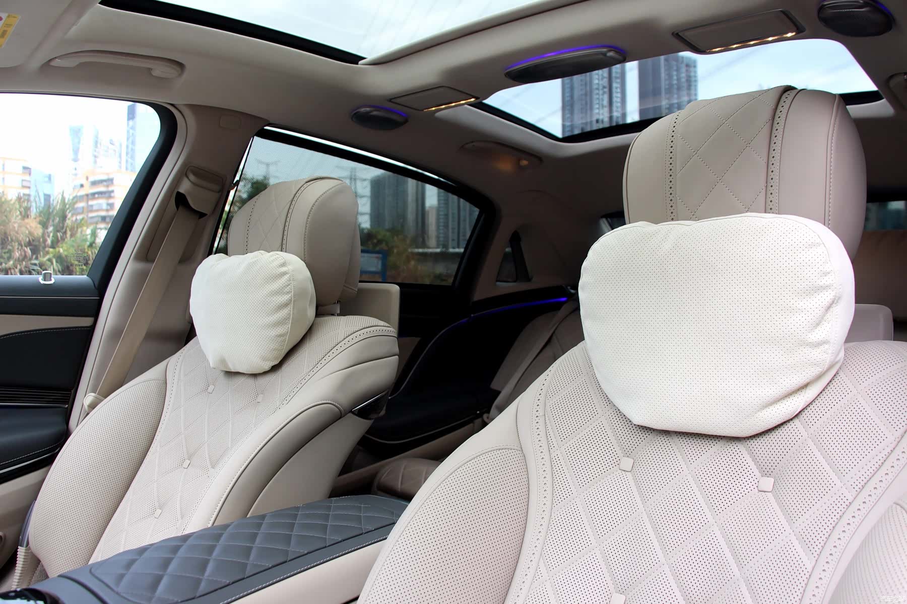 Maybach S-Class, 2018 11