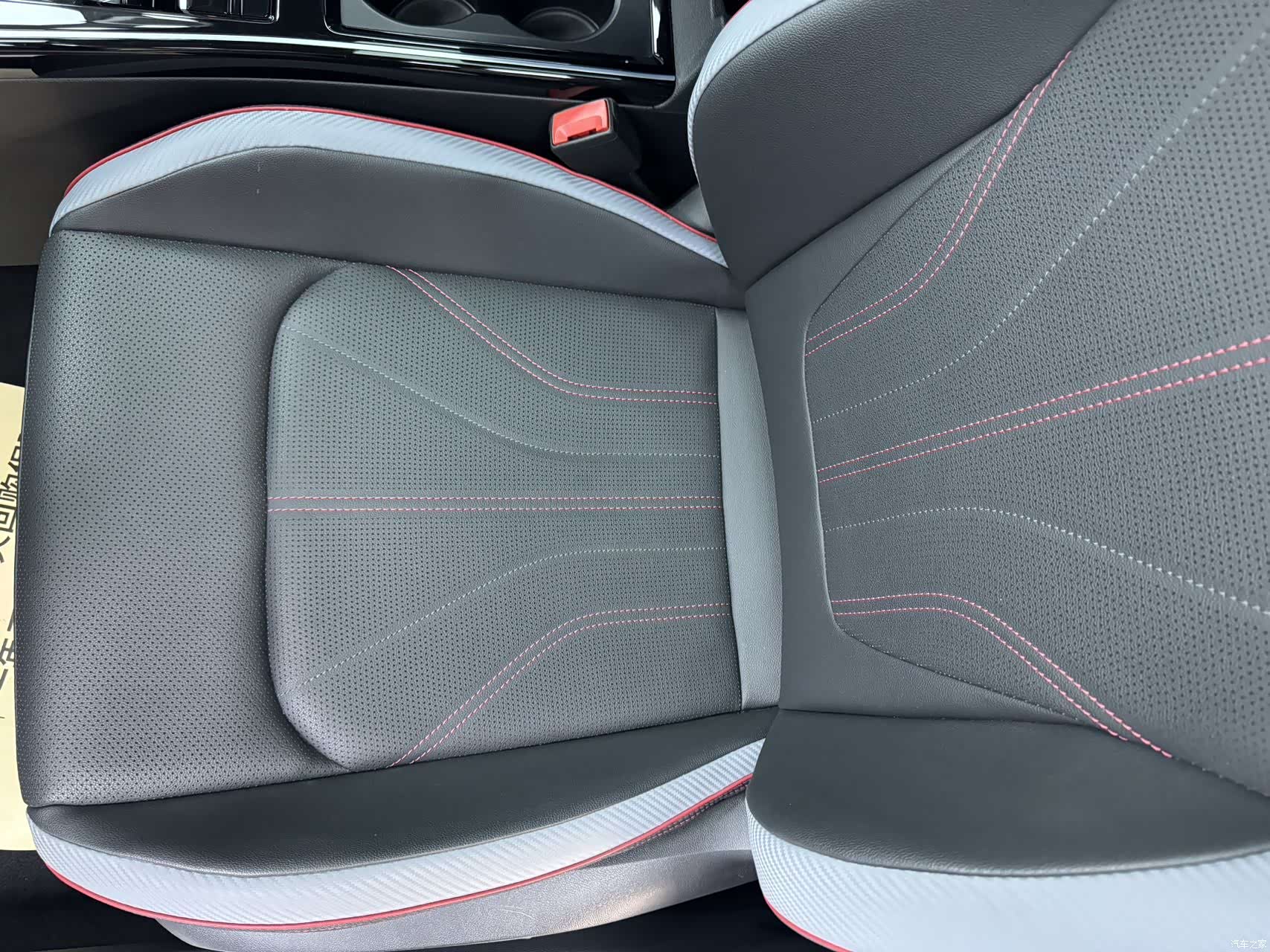 Volkswagen Lamando, 2023 21