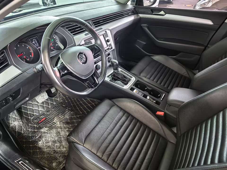 Volkswagen Magotan